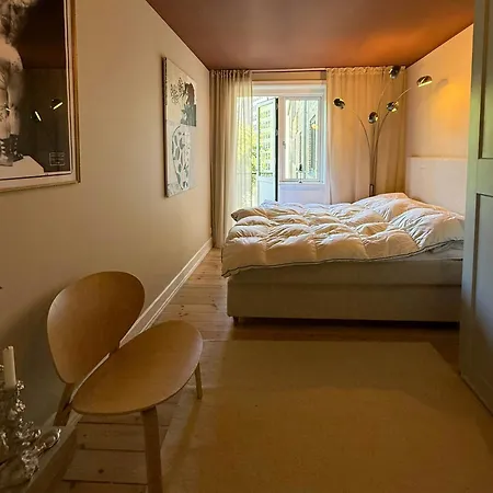 Bright Flat Close To Metro In Frederiksberg Apartmán