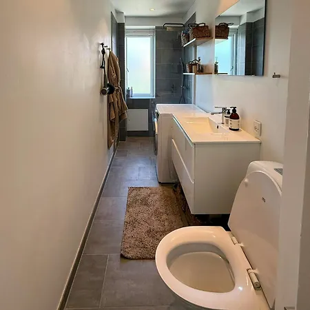 Bright Flat Close To Metro In Frederiksberg